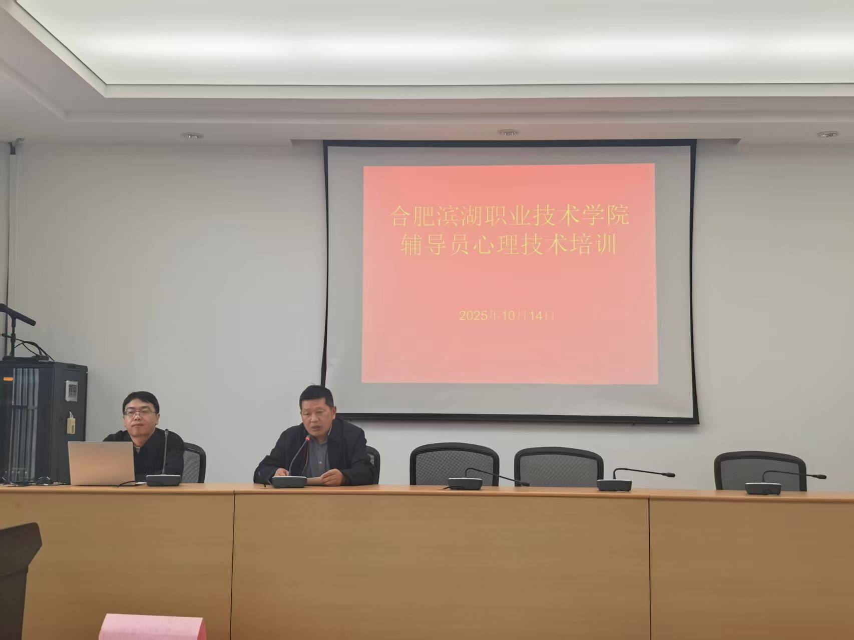 7e9397c5ea9c455b2468cda7420ba831.jpg 7e9397c5ea9c455b2468cda7420ba831.jpg