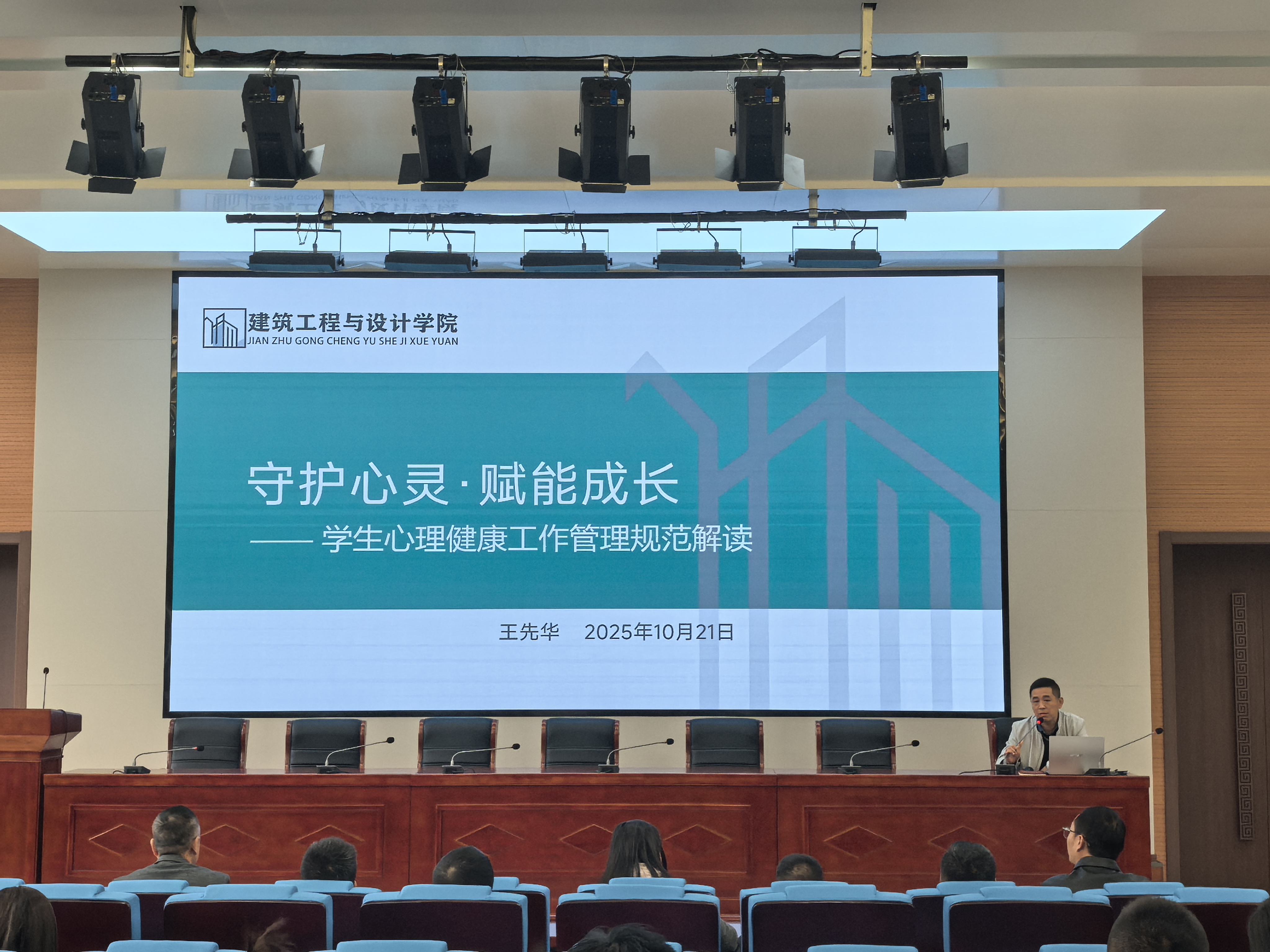 438e045c9b407951f64735ac142c3275.jpg 438e045c9b407951f64735ac142c3275.jpg